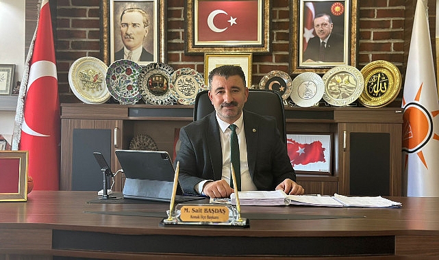 AK Parti Konak İlçe Başkanı Başdaş’tan çağrı “Konak Belediyesi’nin borç pankartını asın”
