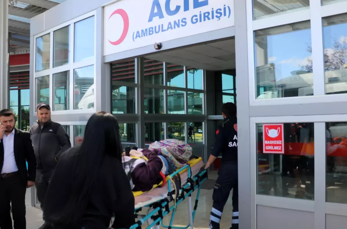 Afyonkarahisar’da Japon Turistle Kaza: 84 Yaşında Hayatını Kaybetti