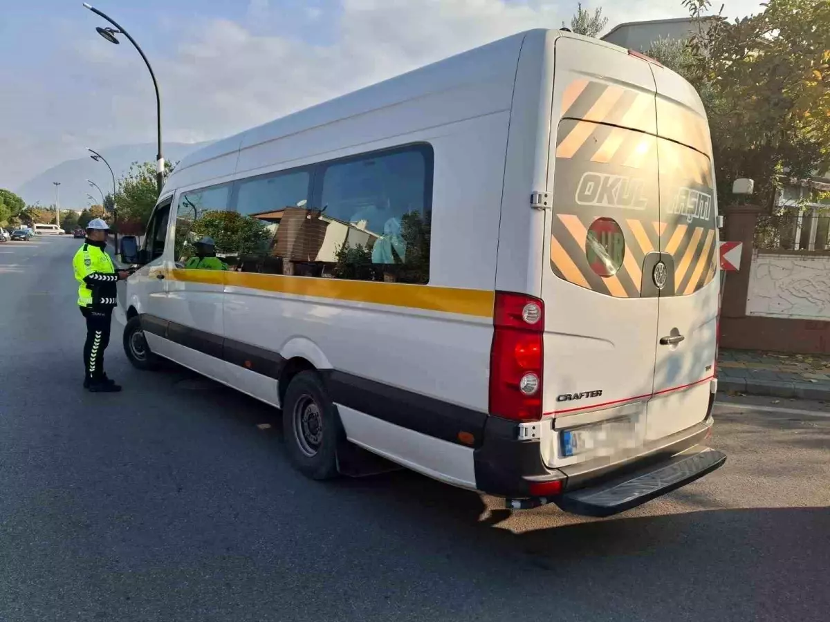 Manisa’da Okul Servis Araçlarına 33 Bin TL İdari Para Cezası