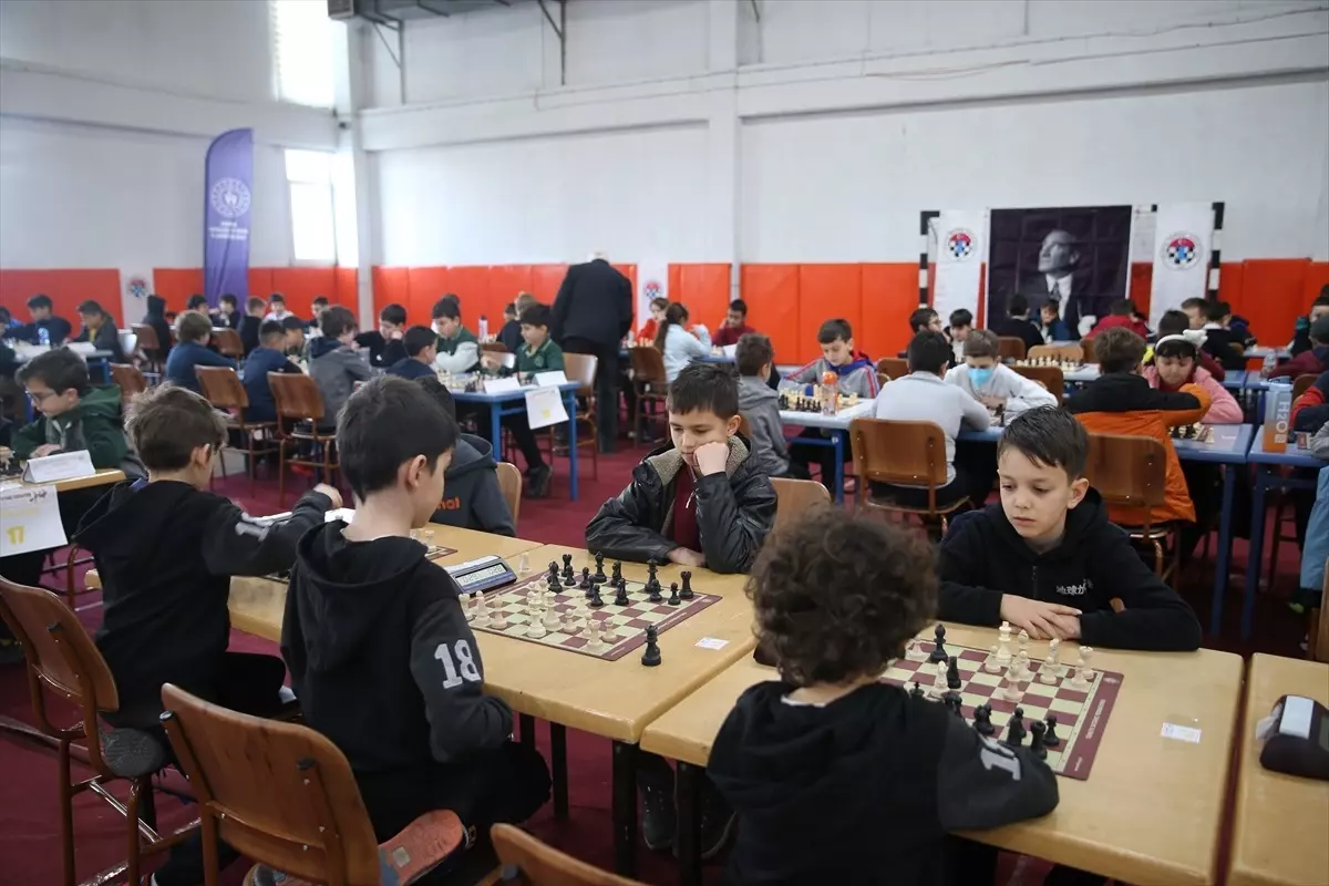 Edirne’de Minikler Satranç Turnuvası