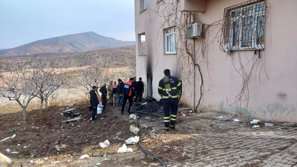 Siirt’te Bodrum Katında Yangın
