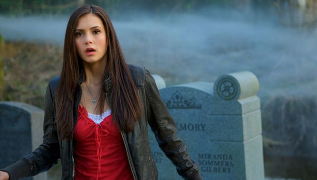 Vampir GÃ¼nlÃ¼kleri kitabÄ±nÄ±n yazarÄ± L.J. Smith hayatÄ±nÄ± kaybetti