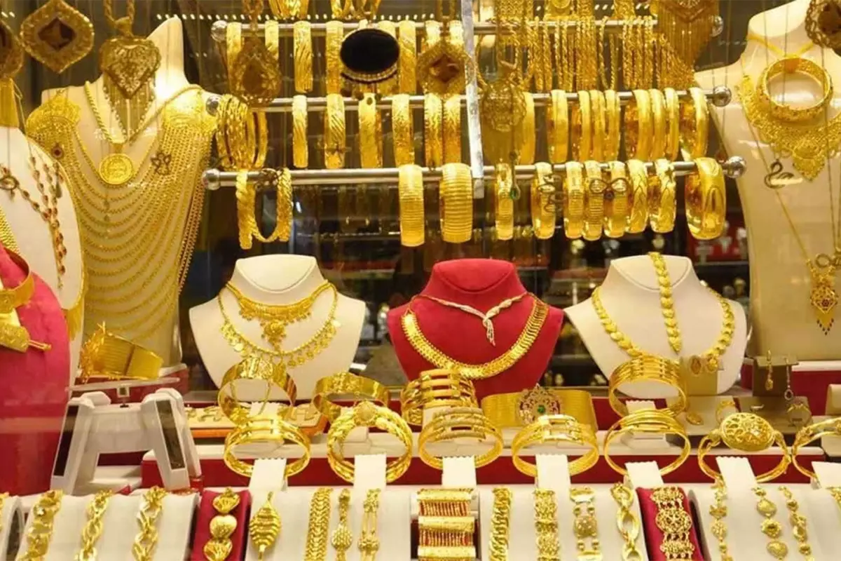 Ünlü banka yıl sonu dolar tahminini değiştirdi